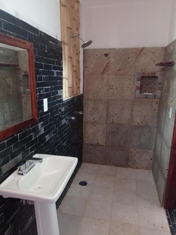 Bungalows Y Cabanas, Las Barracas De La Barra Malucano Zewnętrze zdjęcie
