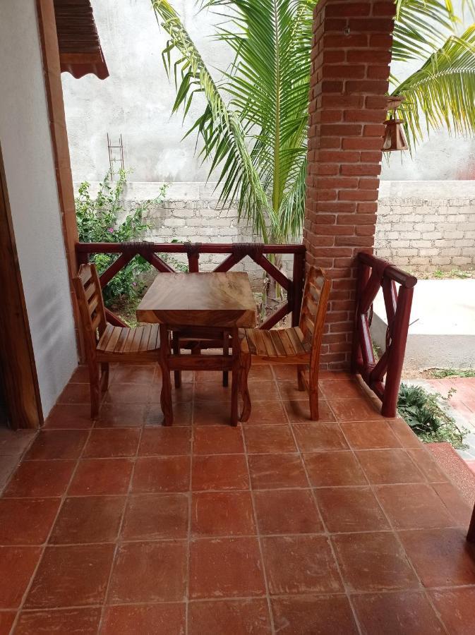 Bungalows Y Cabanas, Las Barracas De La Barra Malucano Zewnętrze zdjęcie