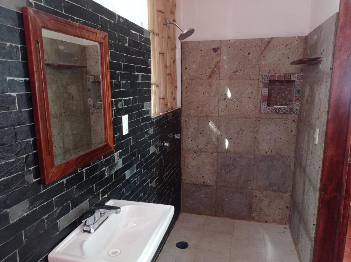 Bungalows Y Cabanas, Las Barracas De La Barra Malucano Zewnętrze zdjęcie
