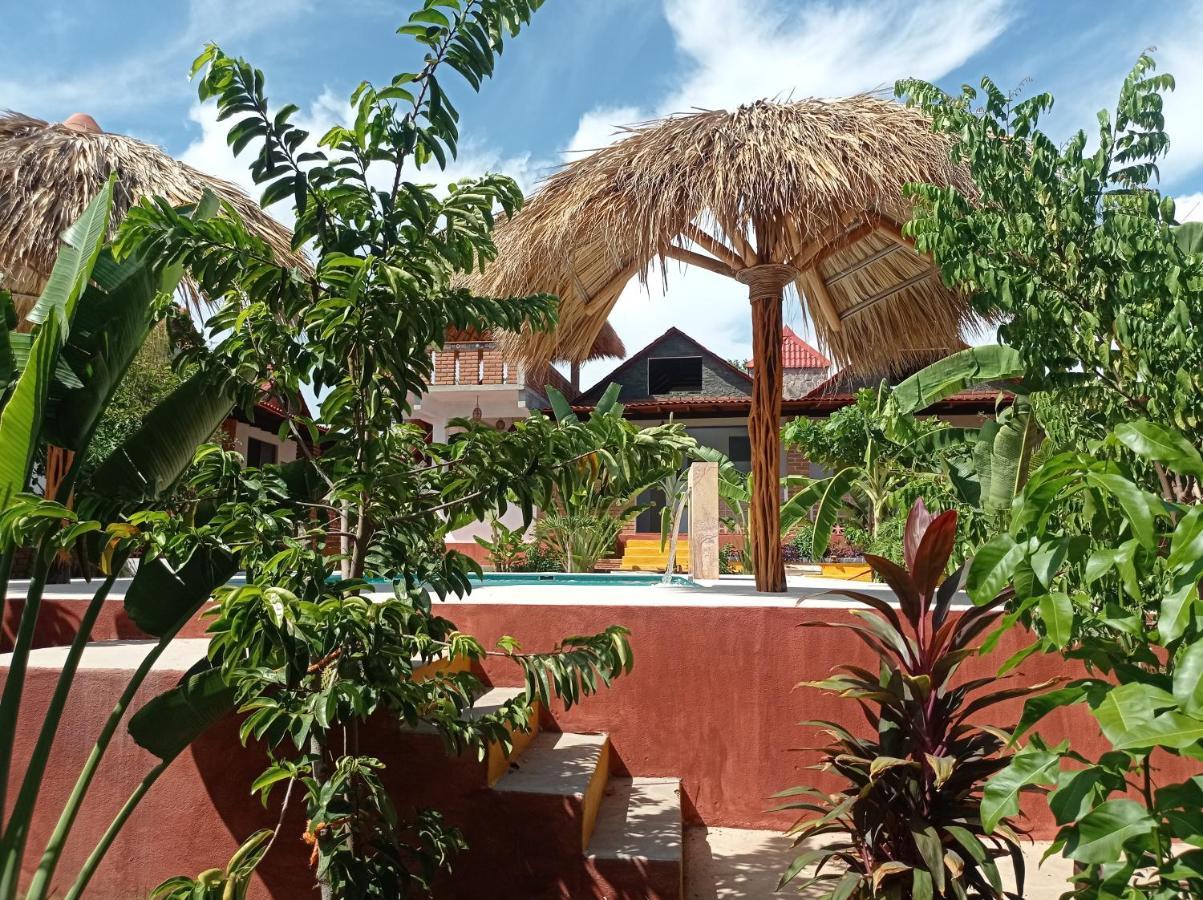 Bungalows Y Cabanas, Las Barracas De La Barra Malucano Zewnętrze zdjęcie